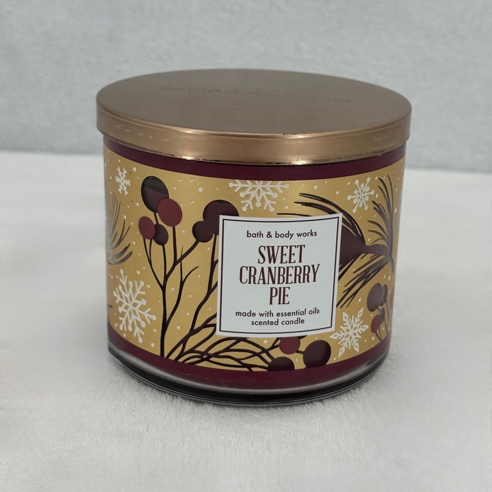 Bath & Body Works Candle Sweet Cranberry Pie 3-Wick 14.5 oz Scented Candle New